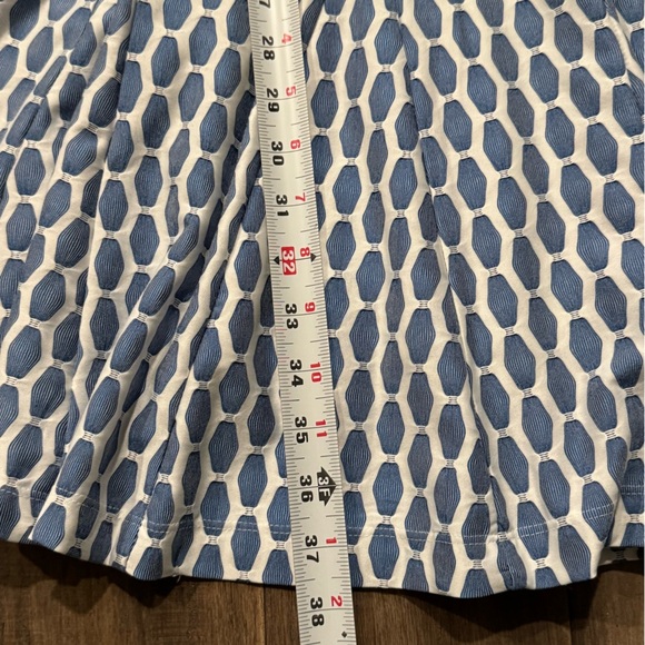 5/$25 Taylor - Cap Sleeve Dress - Picture 9 of 10